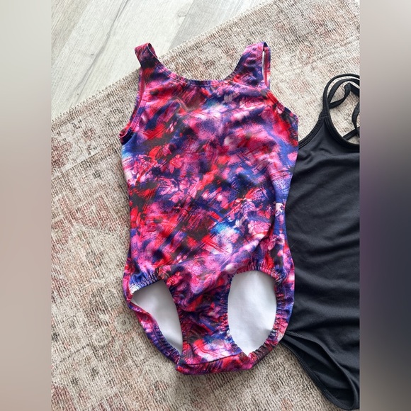 Girls Gymnastics/Dance Wear 2 Bodysuits - Size 5-6 See Measurements - Picture 2 of 10